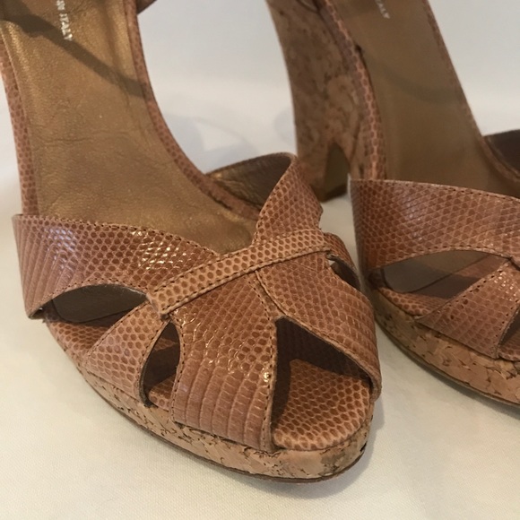 DKNY ankle strap wedges - Picture 4 of 7